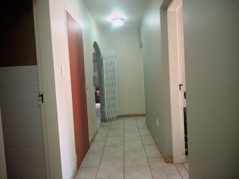4 Bedroom Property for Sale in Ifafi North West